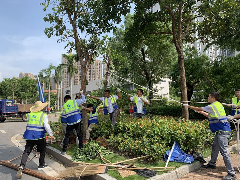 廣東分公司珠海分公司積極參與珠海市臺(tái)風(fēng)災(zāi)后重建工作.jpg